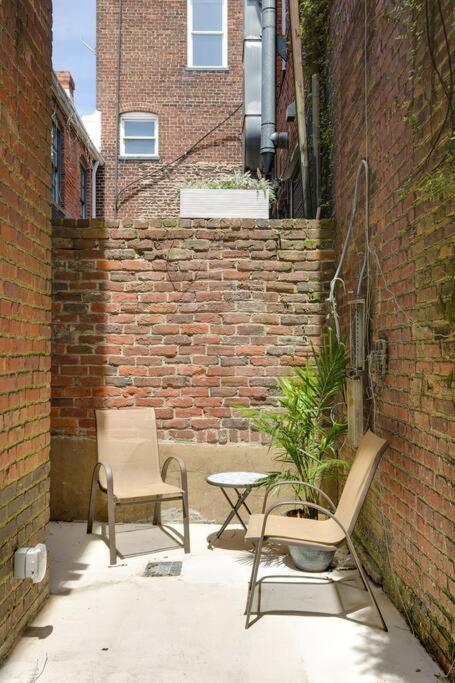 Cozy Chic Retreat In The Heart Of Rva Apartment Ричмънд Екстериор снимка